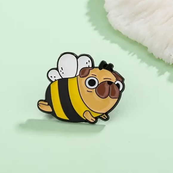 Jewelry - 4/$12 Dog Pug Dressed As A Bee Enamel Pin Brooch